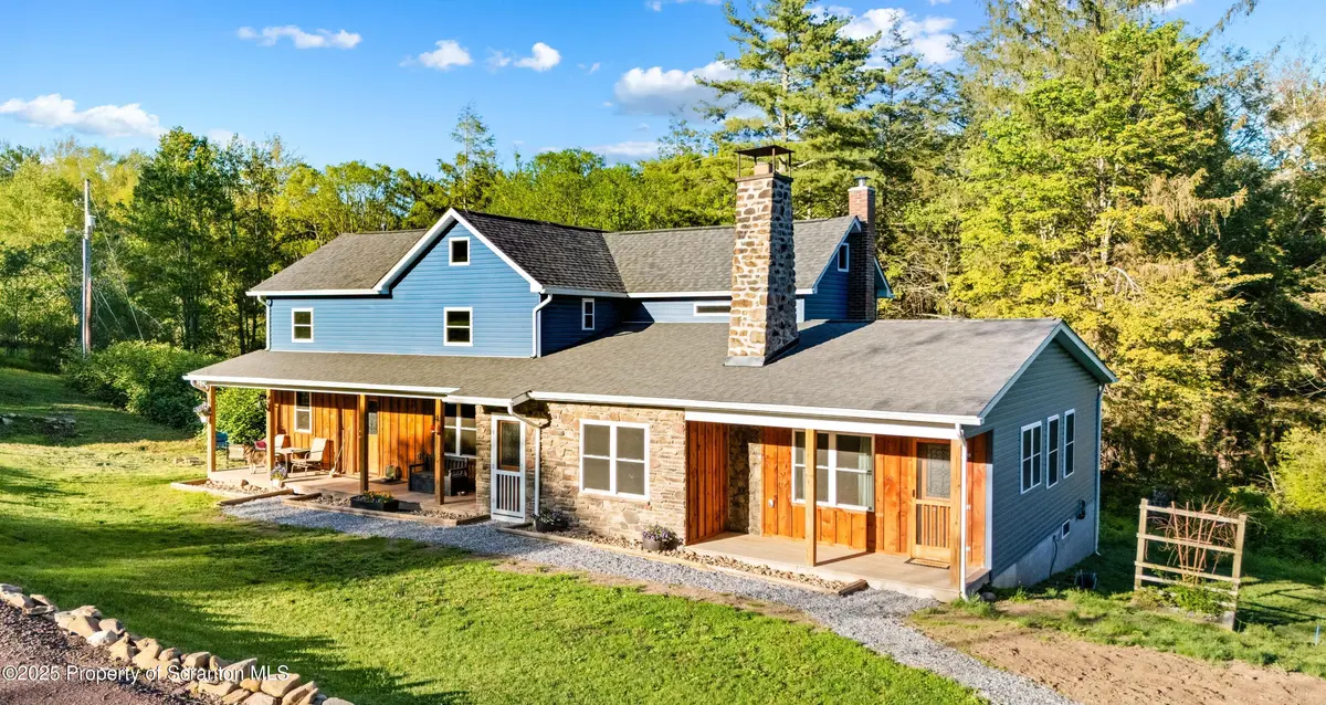 87 Old Farm LN, White Haven, PA 18661