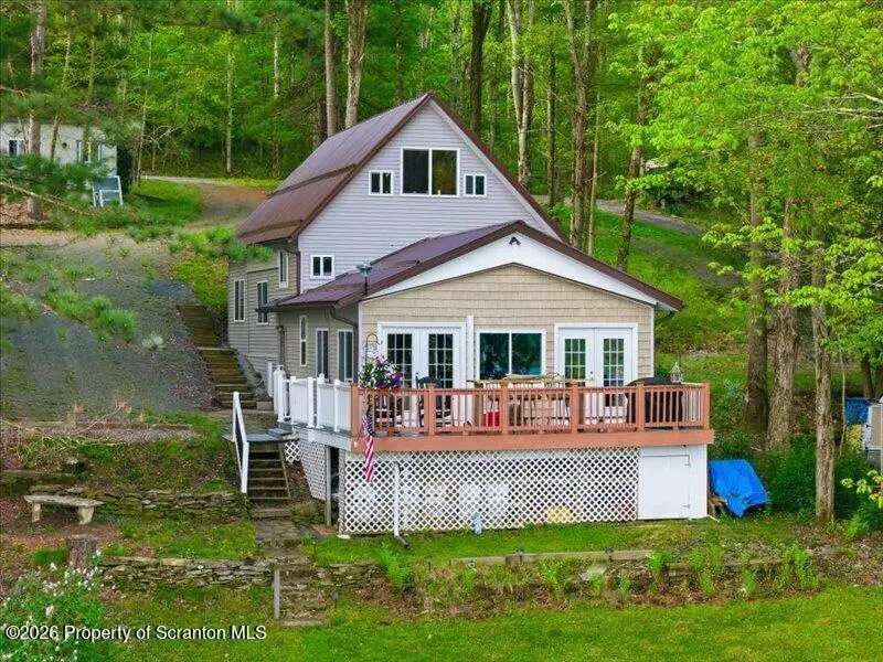 20 S Lake RD, Friendsville, PA 18818