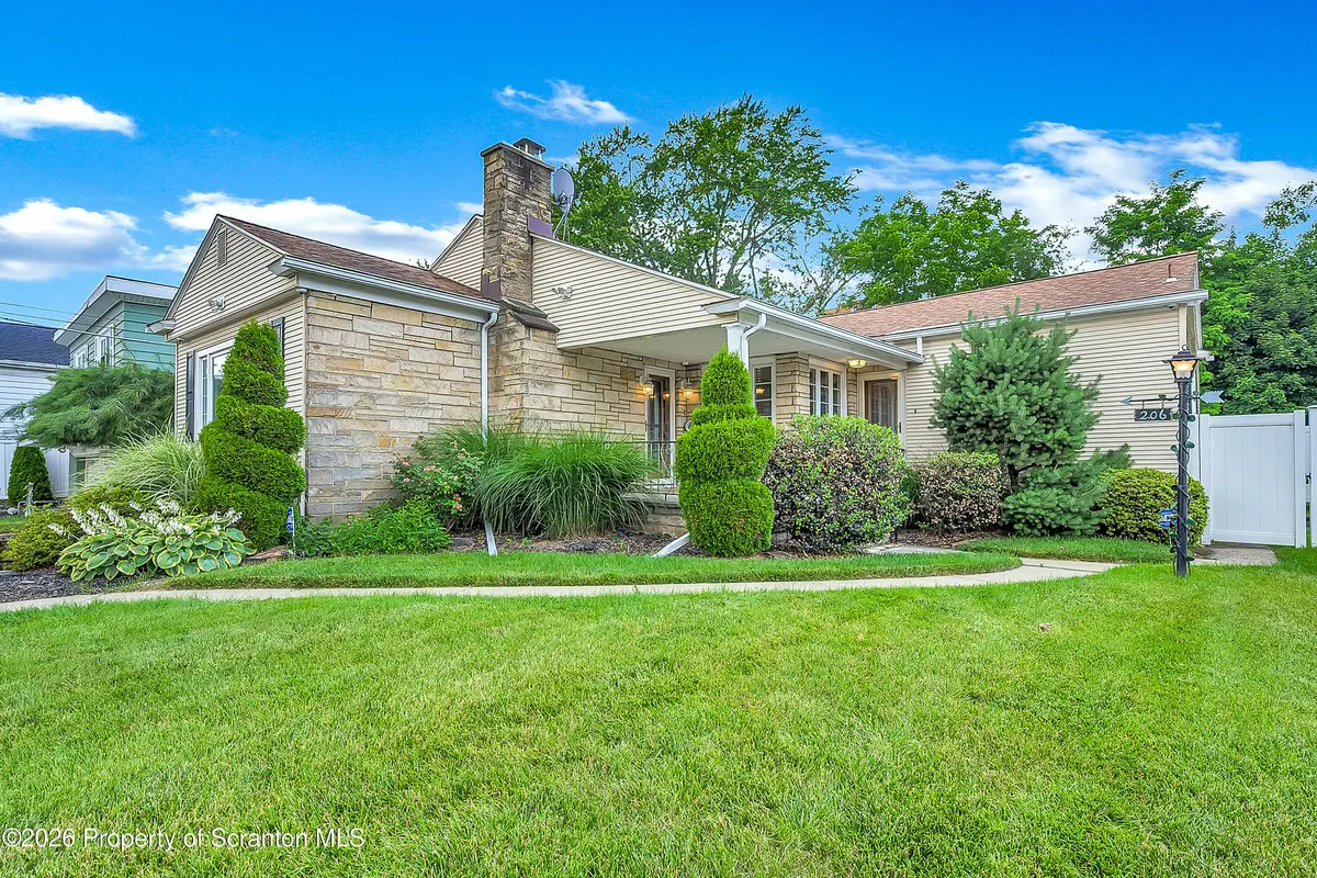 206 Franklin ST, West Pittston, PA 18643