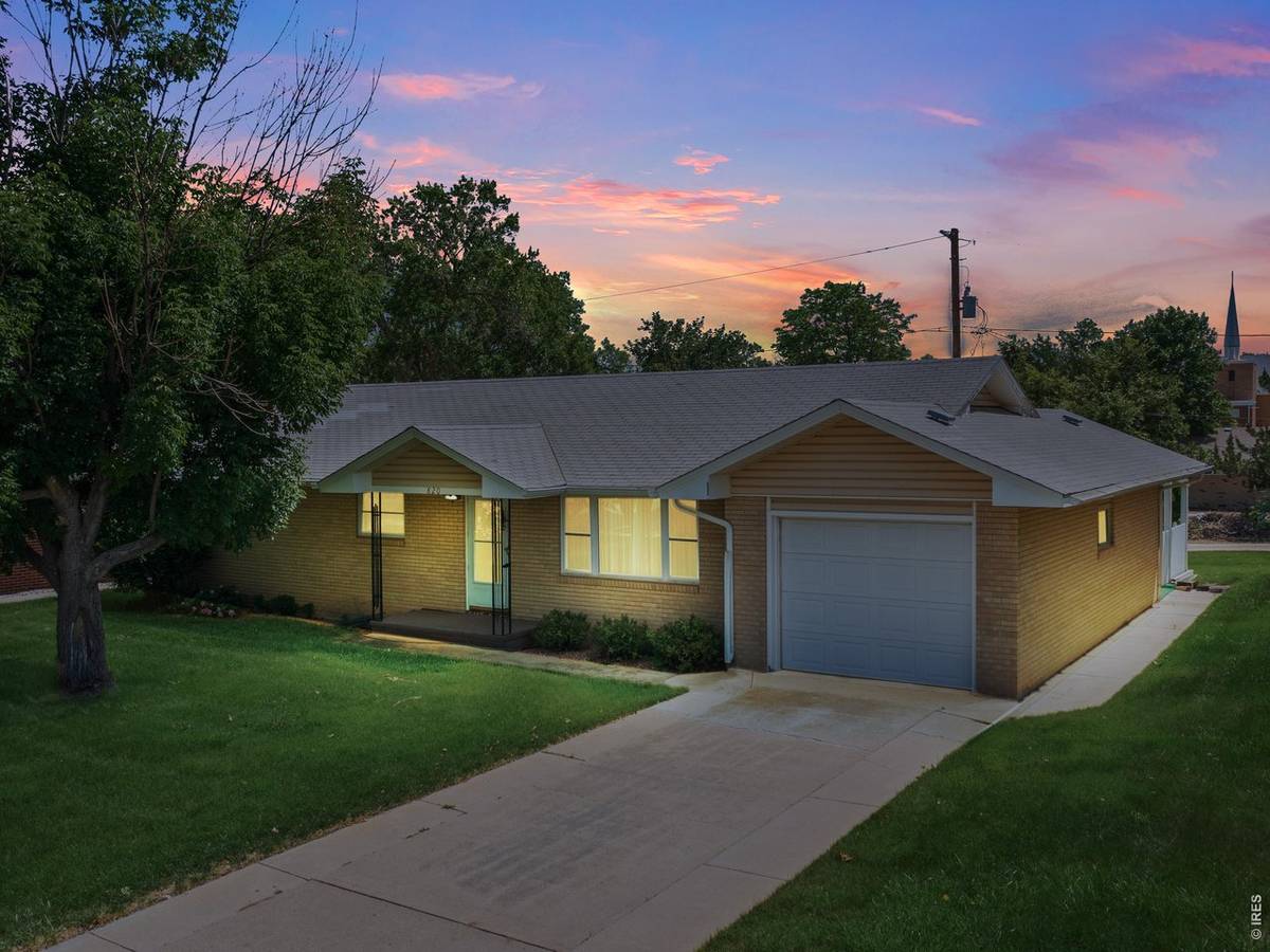 820 10th, Berthoud, CO 80513