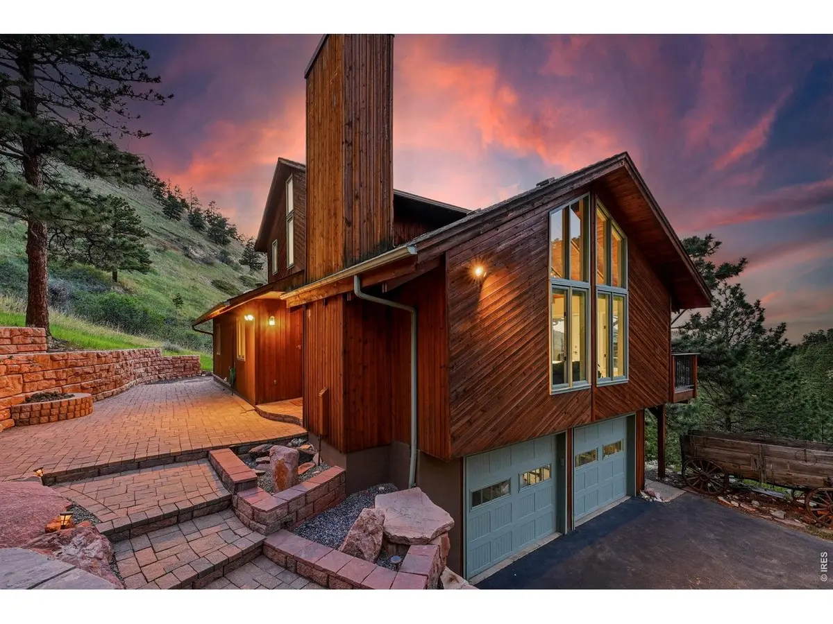 607 N Cedar Brook, Boulder, CO 80304