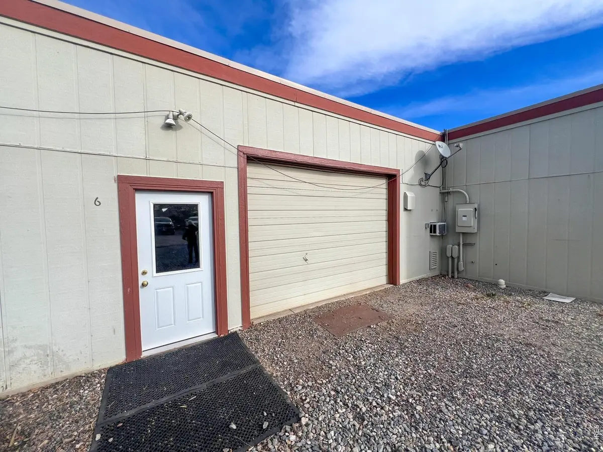 1040 5th Ave 5, Lyons, CO 80540