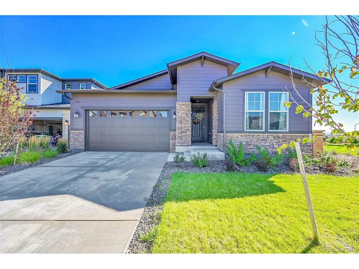23642 E 40th, Aurora, CO 80019