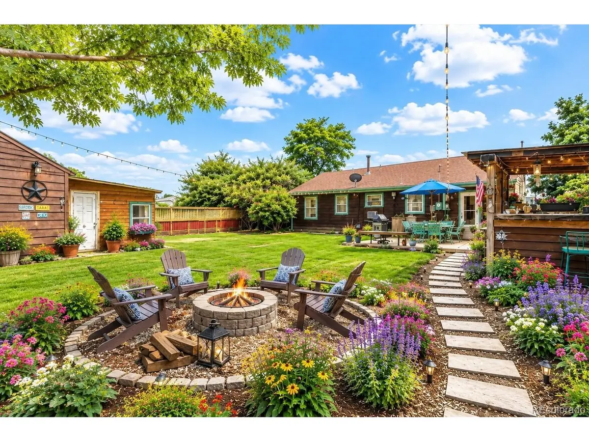 15335 Arapahoe, Golden, CO 80403