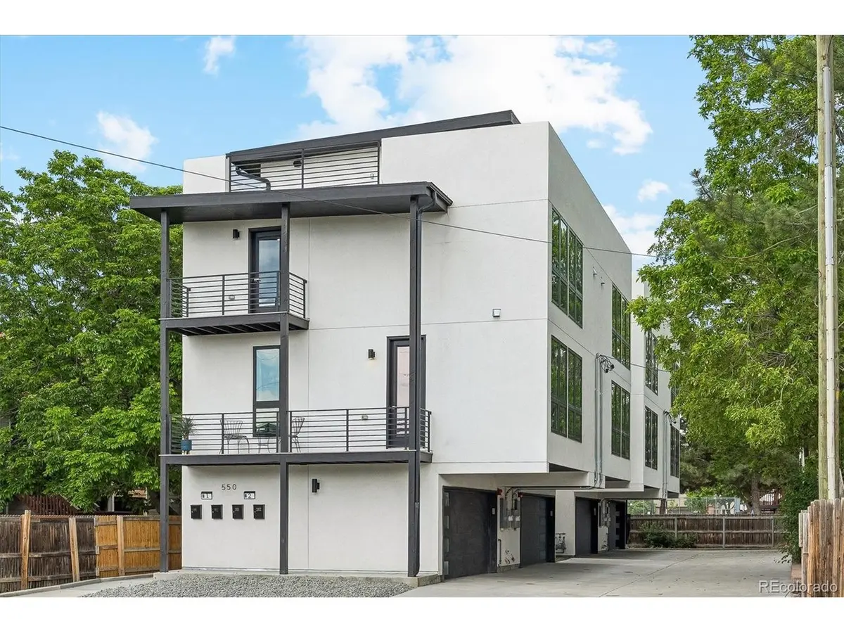 550 S Forest #1-101, Denver, CO 80246