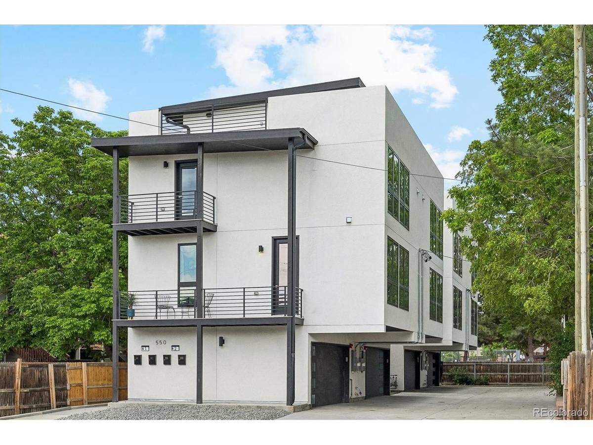 550 S Forest #1-101, Denver, CO 80246
