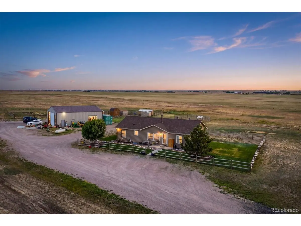 59520 E 64th, Strasburg, CO 80136