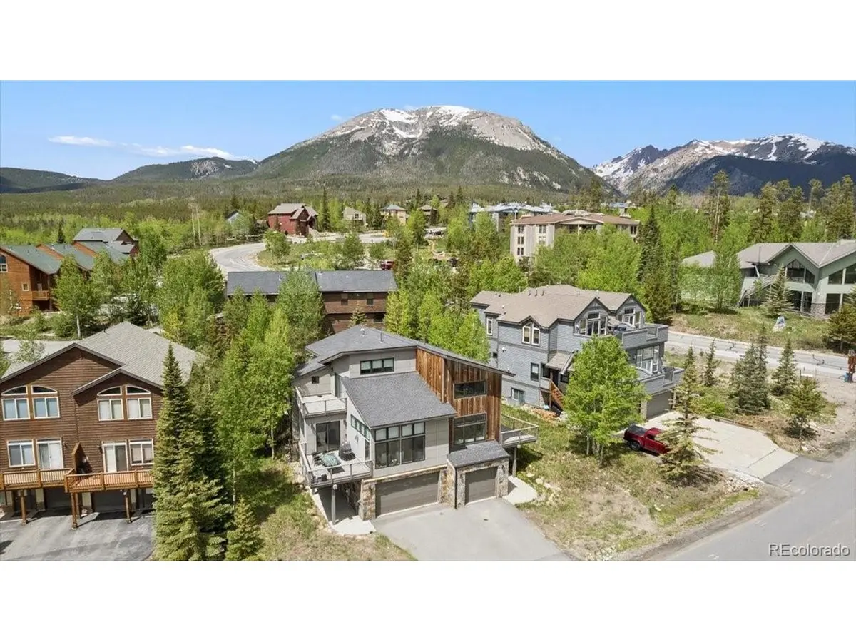 25 Wildernest, Silverthorne, CO 80498