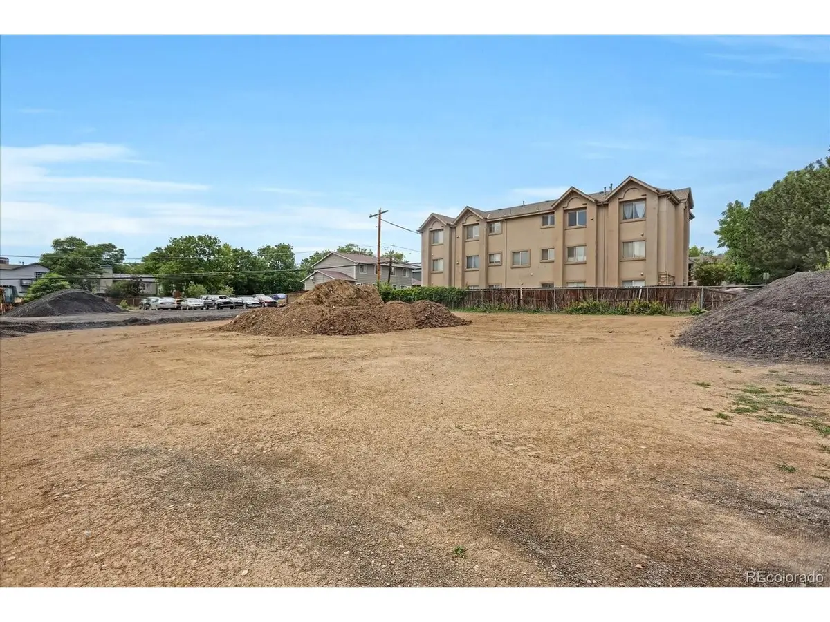 8507 S Reed, Littleton, CO 80128