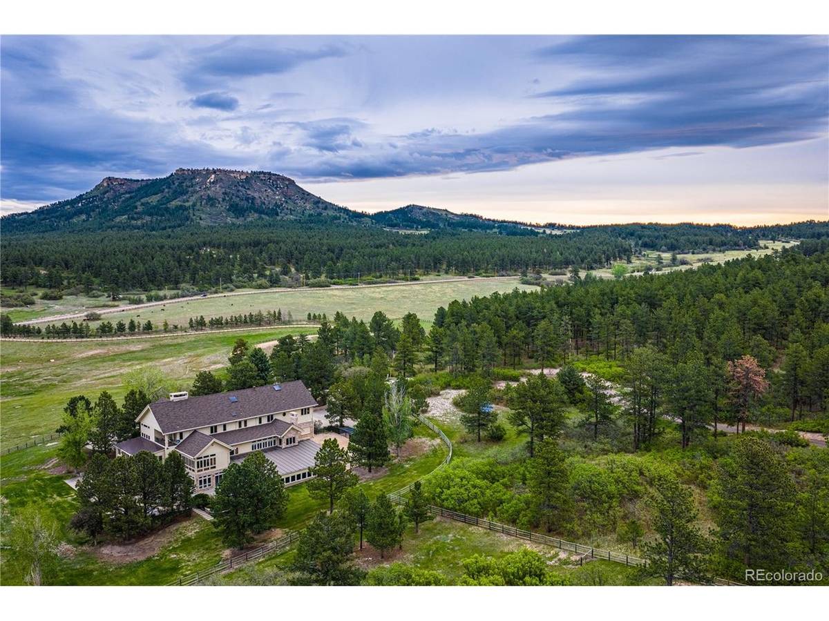 3282 Tomah, Larkspur, CO 80118