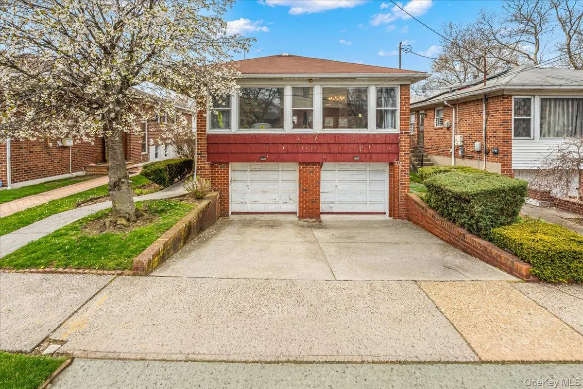 25-08 148th ST, Flushing, NY 11354