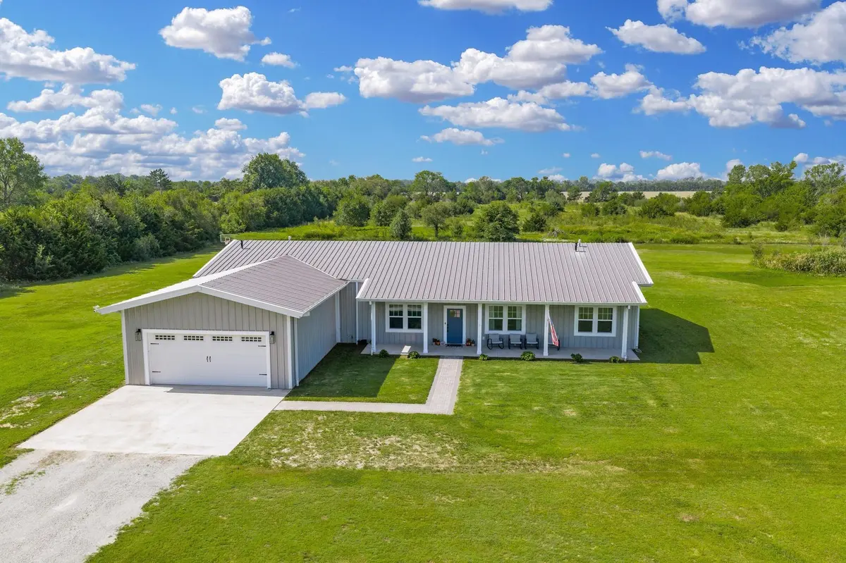 1029 E 120th Ave N, Belle Plaine, KS 67013