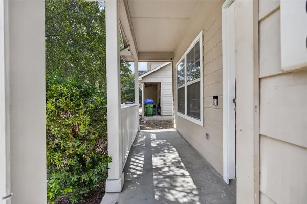 11500 Lapoynor ST, Manor, TX 78653