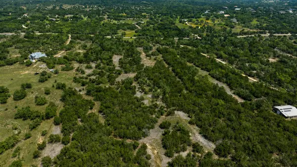 1400 Panther Creek RD, Driftwood, TX 78619