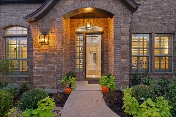 12013 Palisades PKWY, Austin, TX 78732
