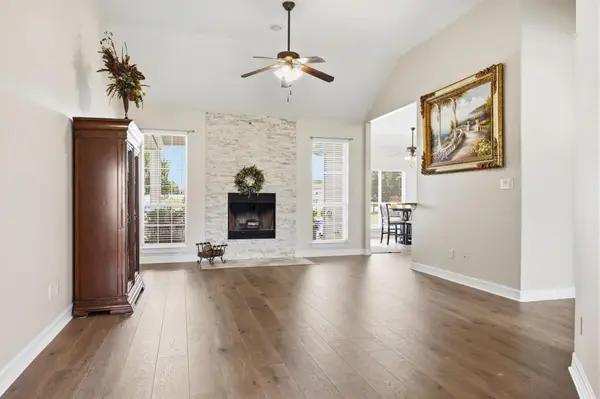 339 County Road 368, Taylor, TX 76574