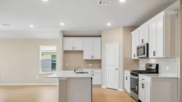 13709 Carper DR, Manor, TX 78653