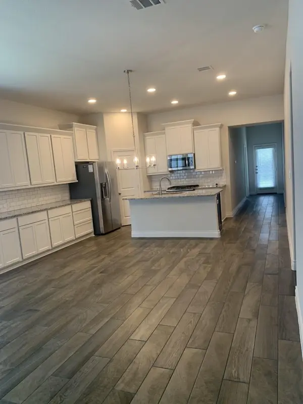 221 Rosebush DR, Liberty Hill, TX 78642