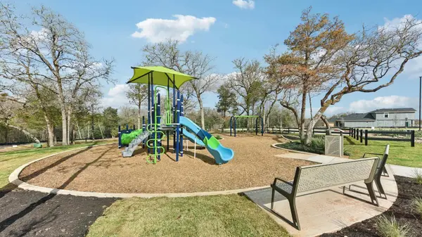 356 San Juan TRL, Bastrop, TX 78602