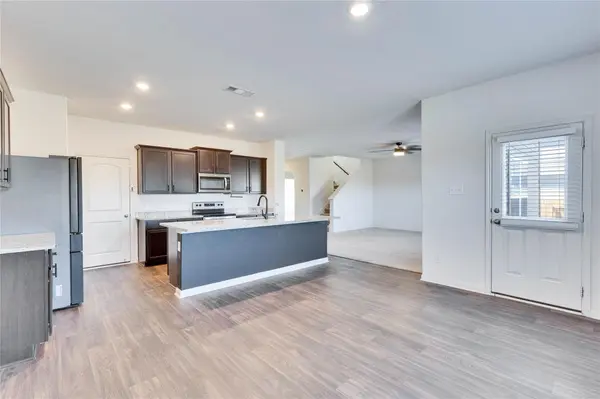 18512 Quiet Range DR, Elgin, TX 78621