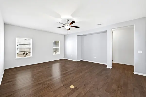 8821 Cattle Baron PATH, Austin, TX 78747