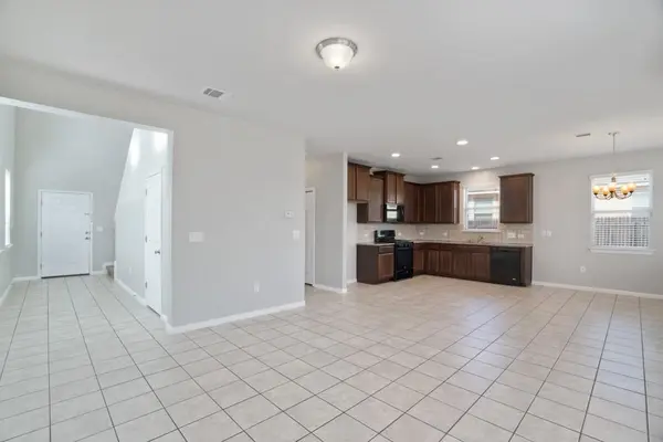 156 Triumph RD, Buda, TX 78610