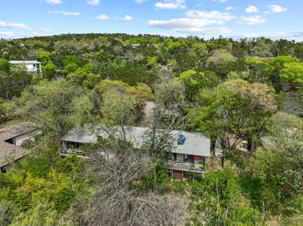 1204 Yaupon Valley RD #A&B, West Lake Hills, TX 78746