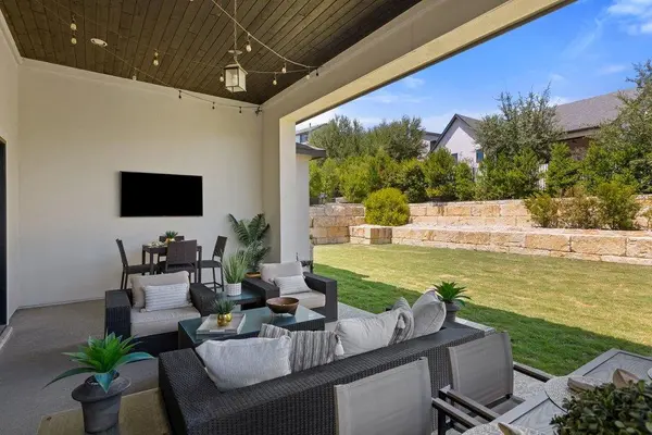 411 Ringtail Stream DR, Austin, TX 78738