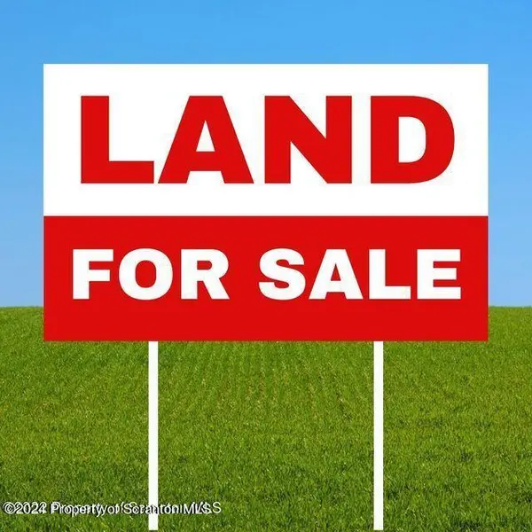 Forest Lane,  Archbald,  PA 18403
