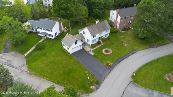 1200 Merion CIR, Clarks Summit, PA 18411