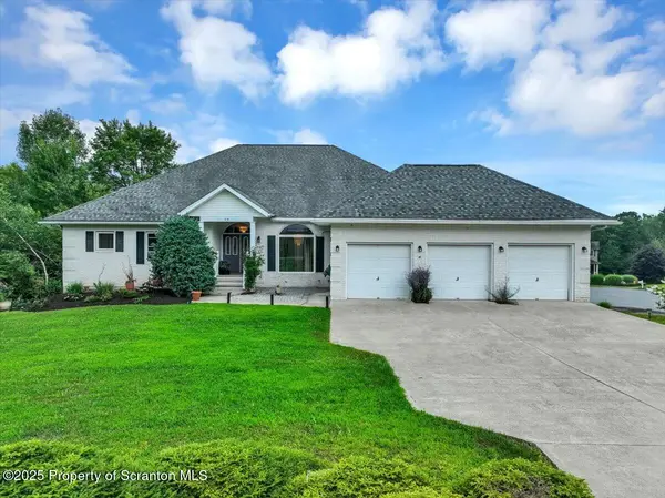106 Beech LN #L 12,  Elmhurst,  PA 18444