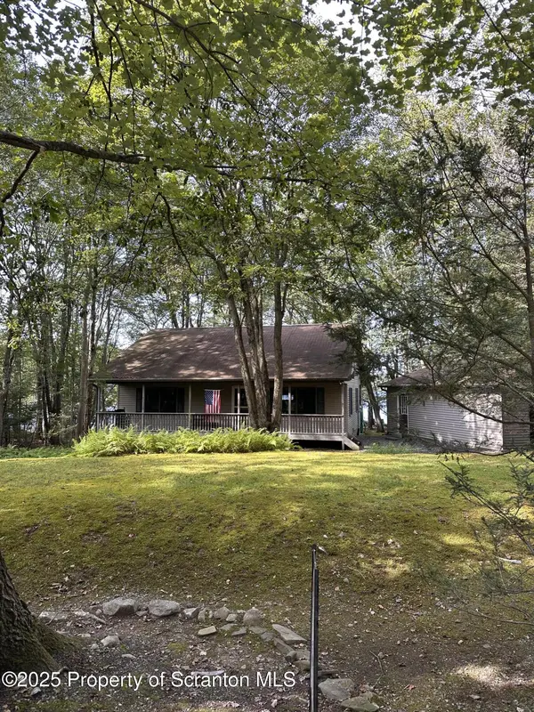 1172 Lexington AVE,  Pocono Summit,  PA 18346