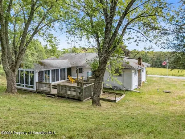 6029 State Route 547, Harford, PA 18823