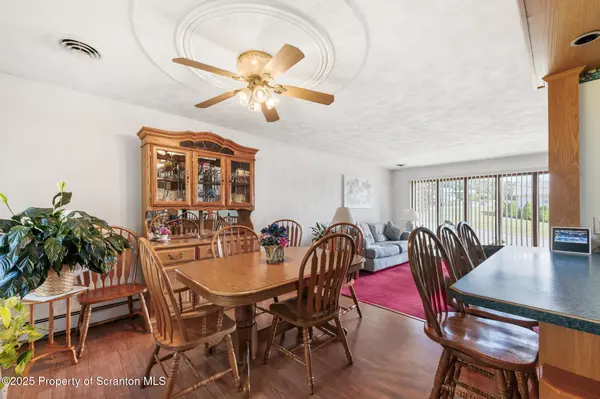 399 Lillibridge ST, Peckville, PA 18452