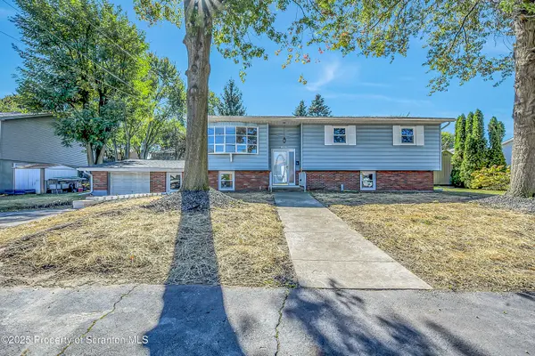 604 Marjorie DR, Dunmore, PA 18512