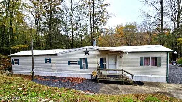 177 Southerton LN,  Greentown,  PA 18426