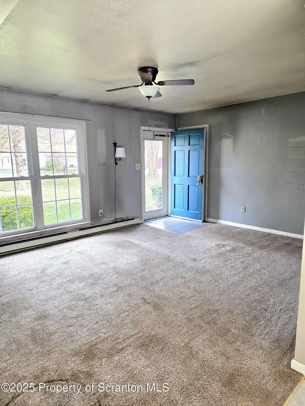 43 Chestnut ST, Tunkhannock, PA 18657