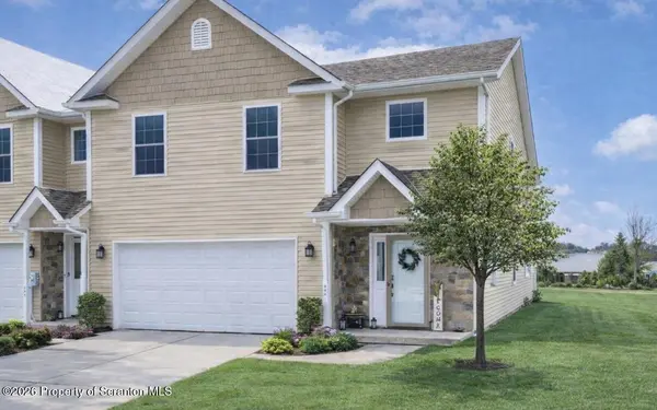 233 Shadow Wood CIR,  Archbald,  PA 18403