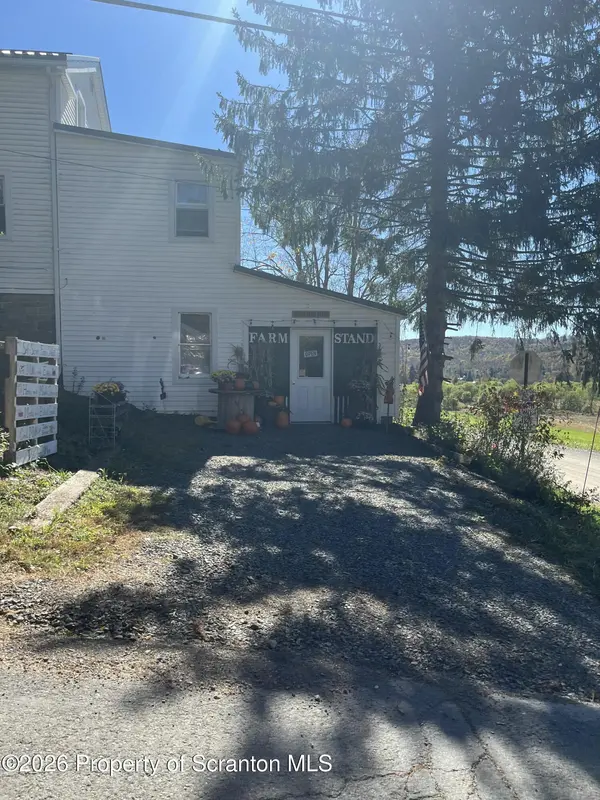 3886 East ST, Leraysville, PA 18829