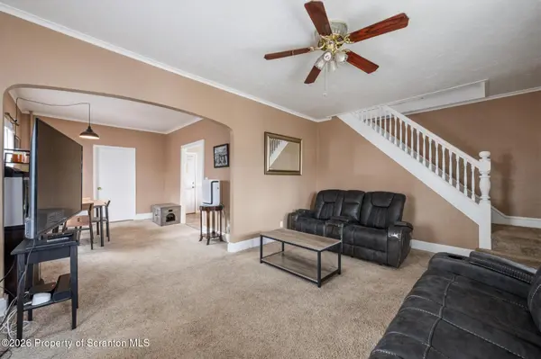 205 Depew AVE, Mayfield, PA 18433