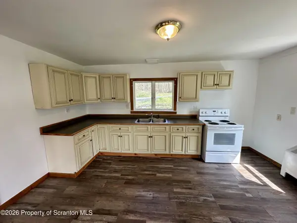 305 Mill ST, Laceyville, PA 18623
