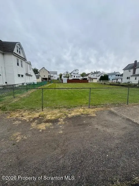 20 Cook ST, Ashley, PA 18706