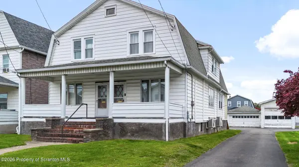110-112 Abbott ST,  Plains,  PA 18705
