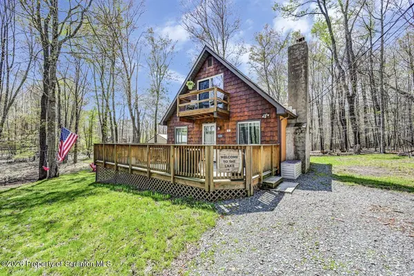 45 Black Bear RD,  Lake Ariel,  PA 18436