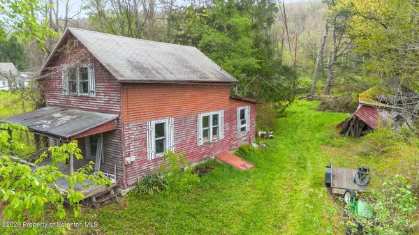 1114 Bacontown RD, Nicholson, PA 18446
