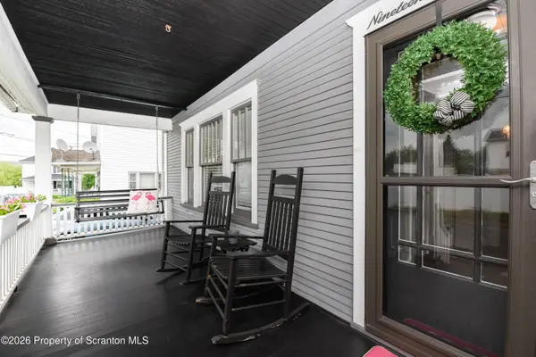 1926 Smith PL, Scranton, PA 18509