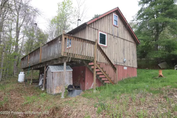 300 Pennsworth Hill RD,  Meshoppen,  PA 18630