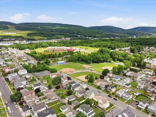 1723 Dorothy ST, Scranton, PA 18504
