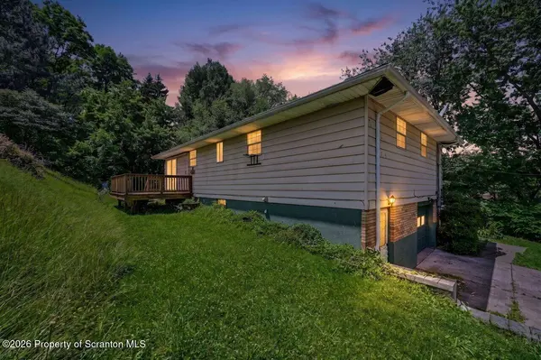 604 Garfield ST, Larksville, PA 18704