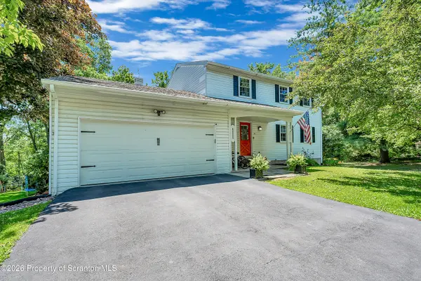 504 Old Colony RD,  South Abington Twp,  PA 18411